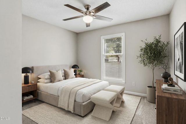 10 Petersburg Place, Durham, NC 27703