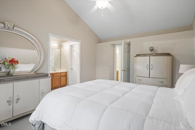 10 Petersburg Place, Durham, NC 27703