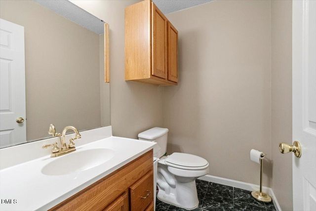 10 Petersburg Place, Durham, NC 27703