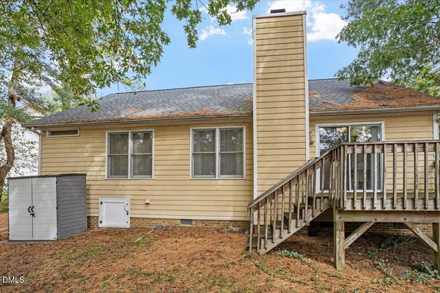 10 Petersburg Place, Durham, NC 27703