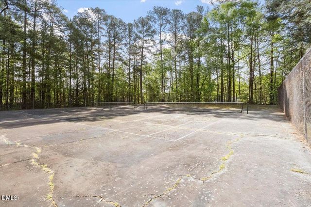 10 Petersburg Place, Durham, NC 27703