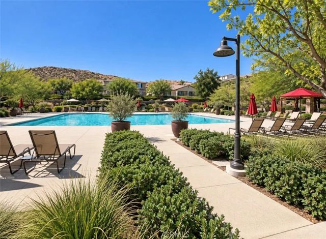 30528 Falcon Nest, Menifee, CA 92584
