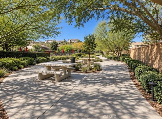 30528 Falcon Nest, Menifee, CA 92584