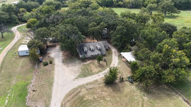 11520 FM 428, Aubrey, TX 76227