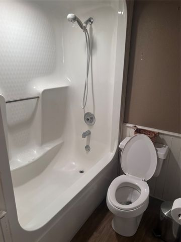 11520 FM 428, Aubrey, TX 76227