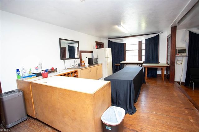 241 Forrest AVE, Norfolk, VA 23505