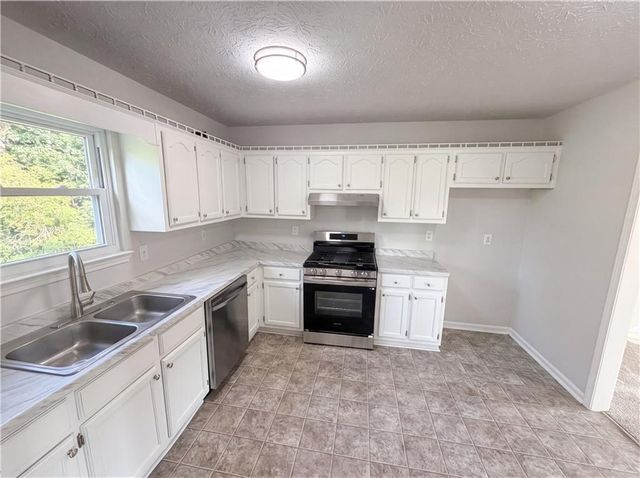 1872 David Drive, Douglasville, GA 30135