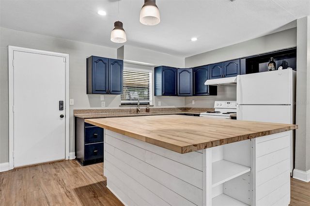 16 EATON STREET, Maitland, FL 32751