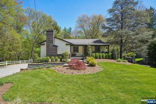 586 Sparrowbush Road, Wyckoff, NJ 07481