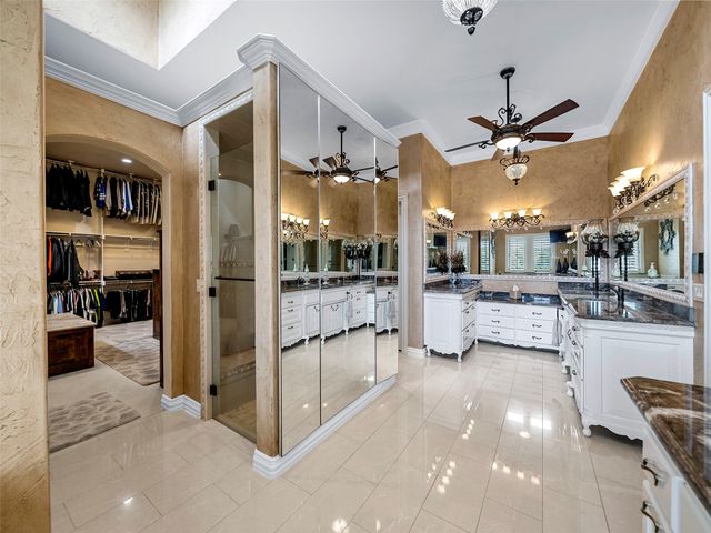 1950 W Sherman Drive, Aubrey, TX 76227