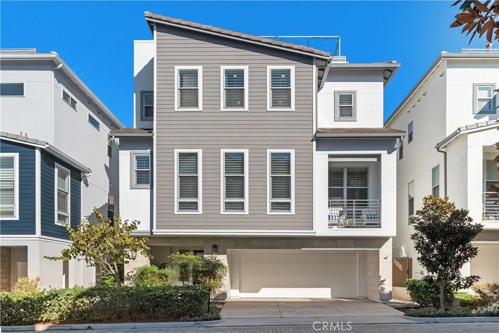 2108 Two Harbors, Costa Mesa, CA 92627