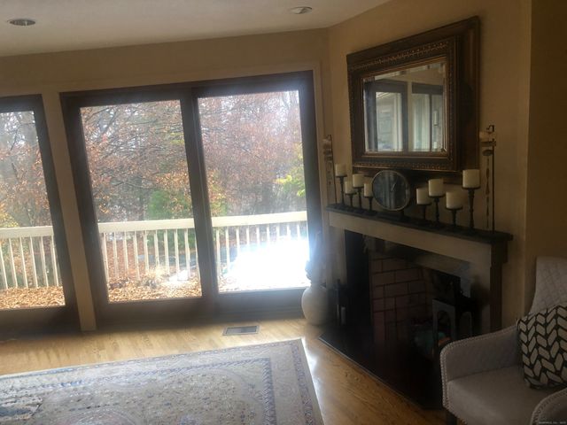 40 Ferncliff Drive, West Hartford, CT 06117