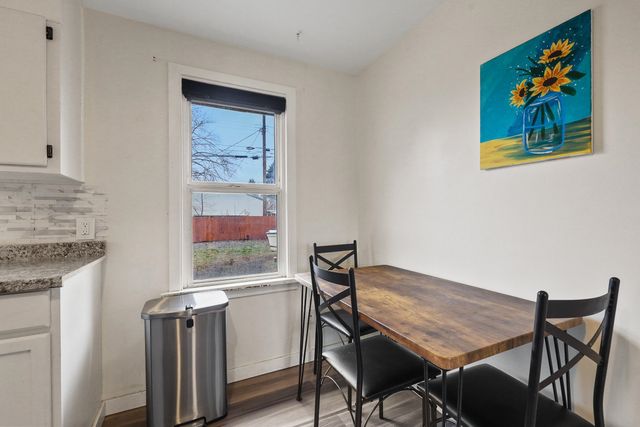 818 E Courtland Ave, Spokane, WA 99207