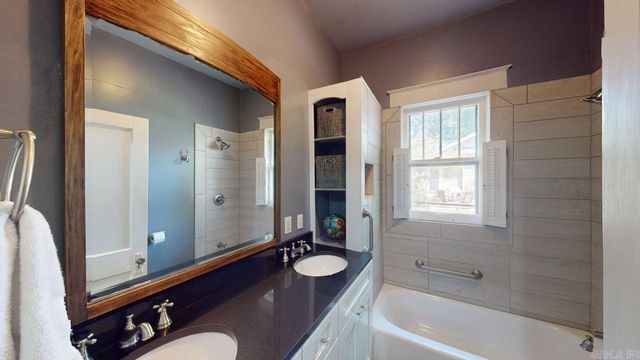 414 Conway Boulevard, Conway, AR 72034