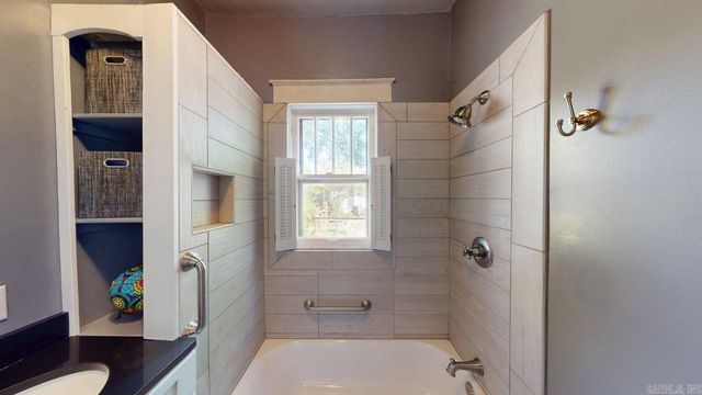 414 Conway Boulevard, Conway, AR 72034