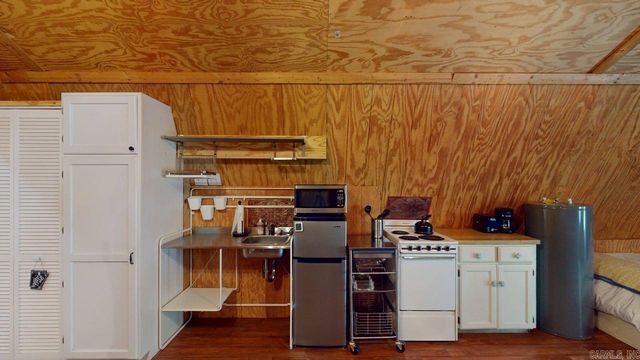 414 Conway Boulevard, Conway, AR 72034