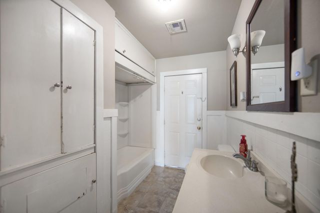 211 15th Street, Hempstead, TX 77445