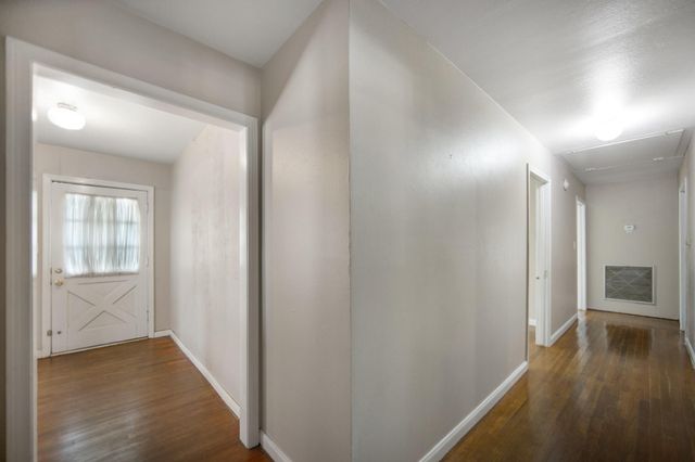 211 15th Street, Hempstead, TX 77445