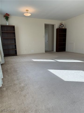 13781 Cedar Road 201, South Euclid, OH 44118