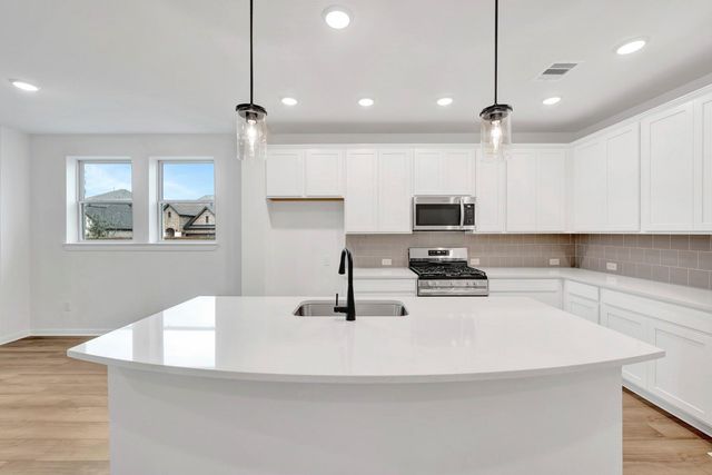 42612 Mystery Lane, Magnolia, TX 77354