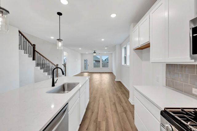 42612 Mystery Lane, Magnolia, TX 77354