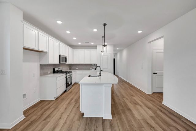 42612 Mystery Lane, Magnolia, TX 77354