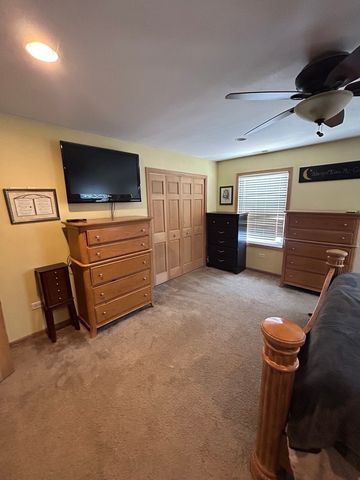 10639 S Whipple Street, Chicago, IL 60655