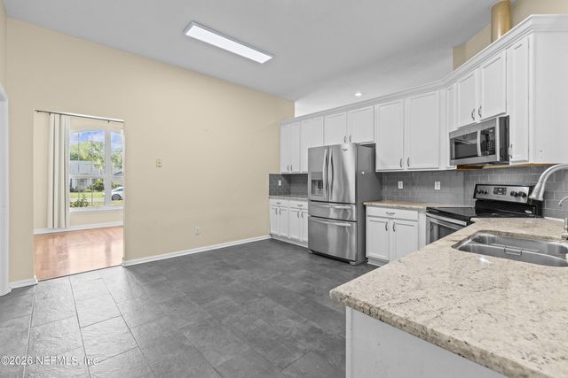 10211 WELLHOUSE Court, Jacksonville, FL 32220