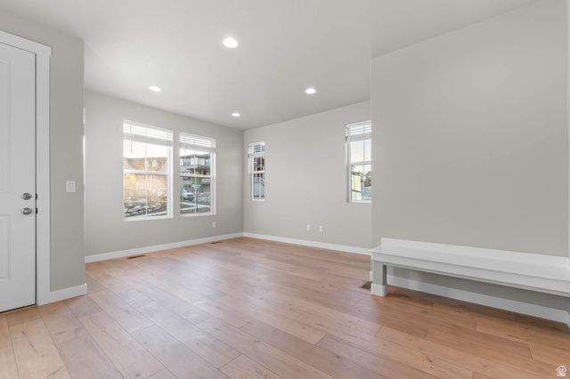 7036 W HIDDEN WAY, West Jordan, UT 84081