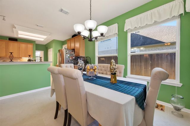 9603 Summer Breeze Drive, Pearland, TX 77584