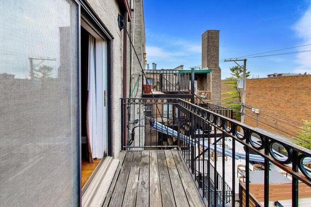 2032 N BURLING Street 3, Chicago, IL 60614