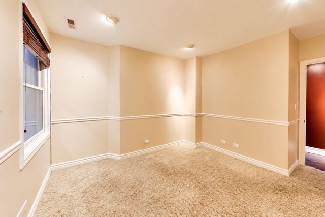 2032 N BURLING Street 3, Chicago, IL 60614