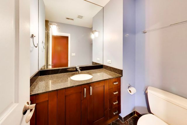 2032 N BURLING Street 3, Chicago, IL 60614