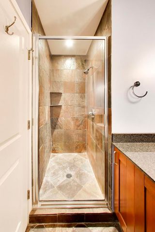 2032 N BURLING Street 3, Chicago, IL 60614