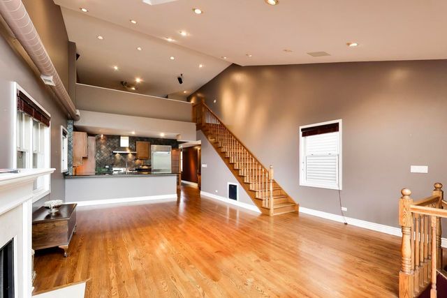 2032 N BURLING Street 3, Chicago, IL 60614