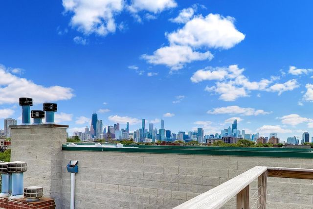 2032 N BURLING Street 3, Chicago, IL 60614