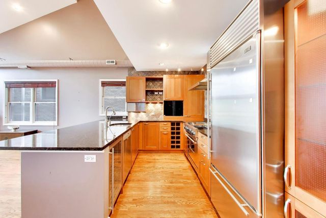 2032 N BURLING Street 3, Chicago, IL 60614