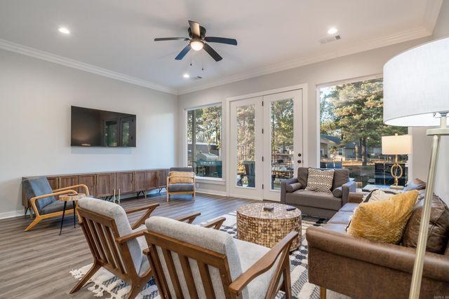 217 Long Beach Drive, Hot Springs, AR 71913