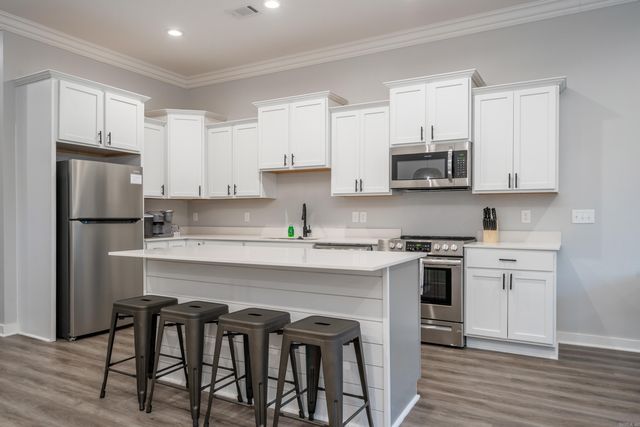 217 Long Beach Drive, Hot Springs, AR 71913