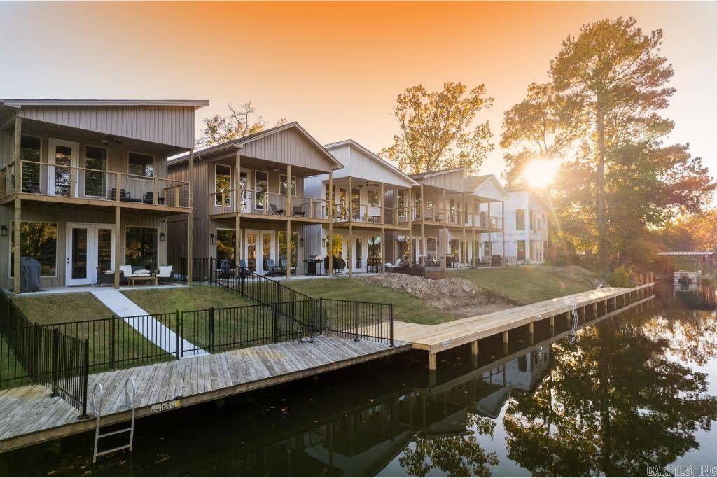 217 Long Beach Drive, Hot Springs, AR 71913