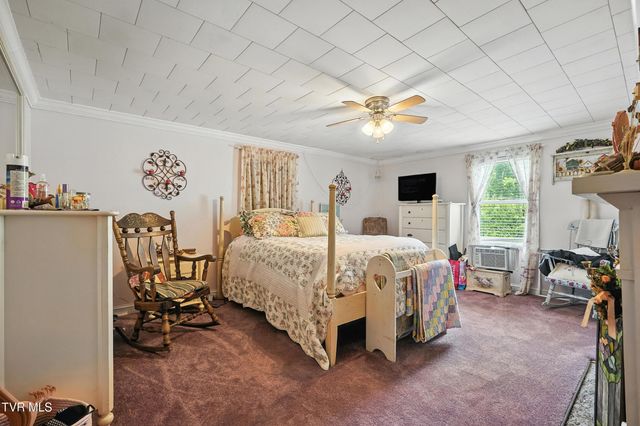 810 Big Dry Run Road, Mountain City, TN 37683