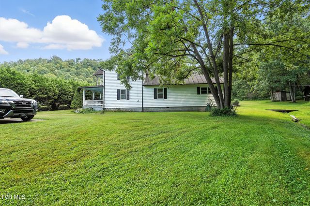 810 Big Dry Run Road, Mountain City, TN 37683