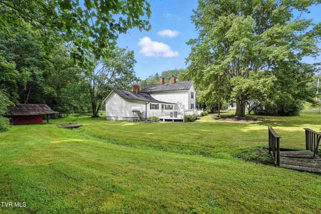 810 Big Dry Run Road, Mountain City, TN 37683