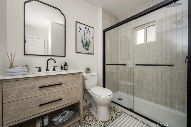 10640 S Gramercy, Los Angeles, CA 90047