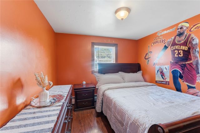 11 Gilmore Street, Pawtucket, RI 02861
