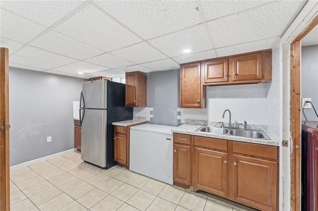 11 Gilmore Street, Pawtucket, RI 02861