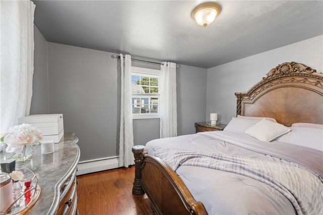 11 Gilmore Street, Pawtucket, RI 02861