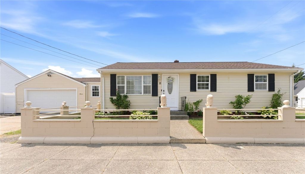 11 Gilmore Street, Pawtucket, RI 02861