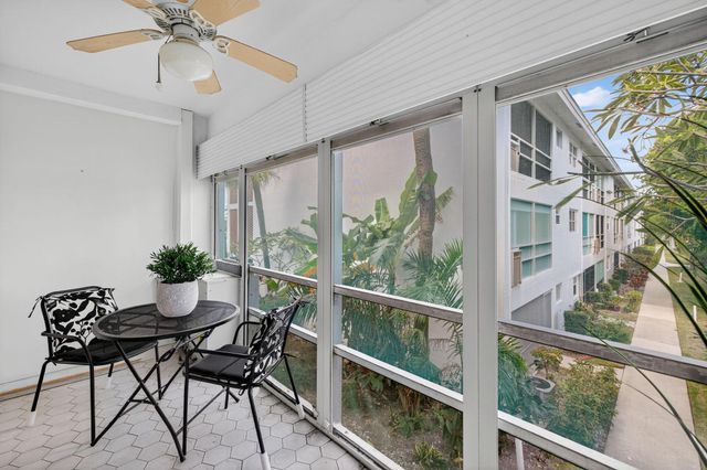 2050 NE 39th Street S210, Lighthouse Point, FL 33064