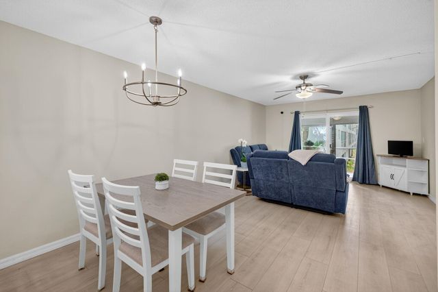 2050 NE 39th Street S210, Lighthouse Point, FL 33064